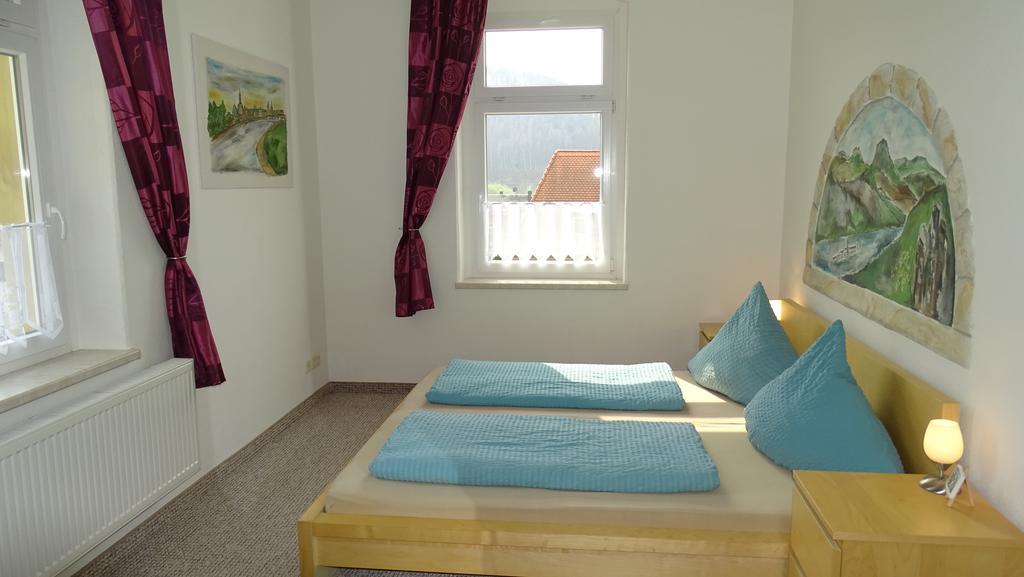 Ferienwohnung "Moeller" Rathmannsdorf Екстер'єр фото